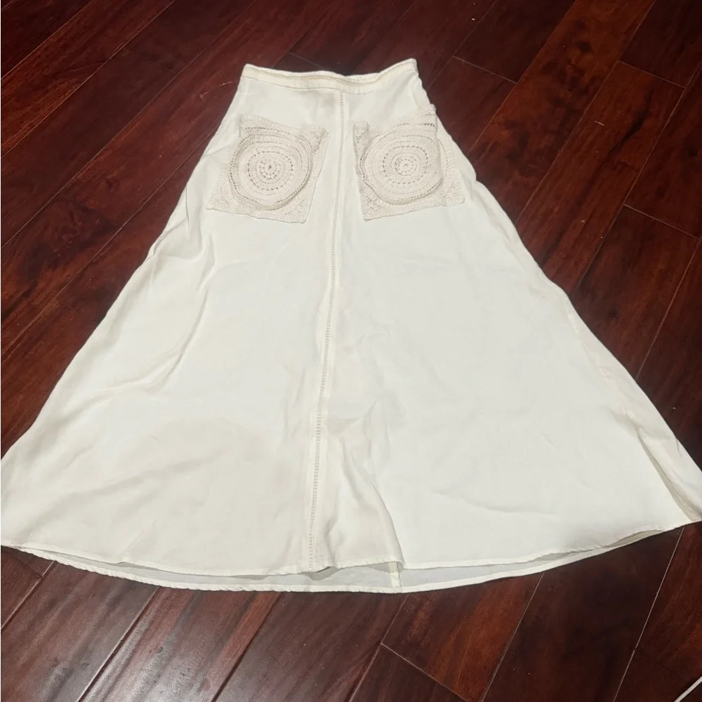 Zara  Limited Addition Crochet Pocket Maxi Linen Skirt - Picture 4 of 13
